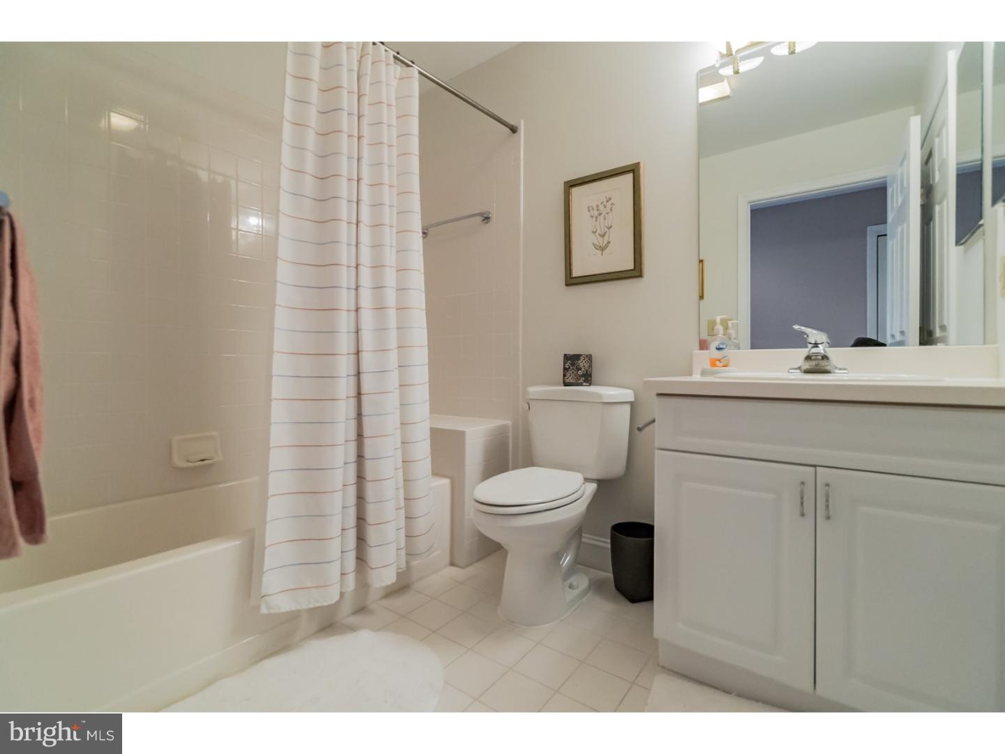 30 Hedge Row Road Princeton, NJ 08540 - Photo 20 of 24 Bathroom