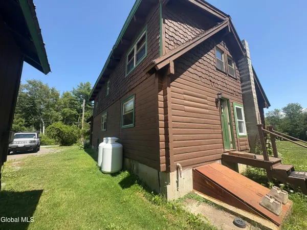 $315,000 | 58 Wolcott Road, Crown Point, NY 12928