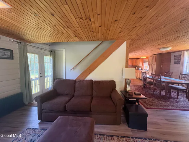 $325,000 | 58 Wolcott Road, Crown Point, NY 12928