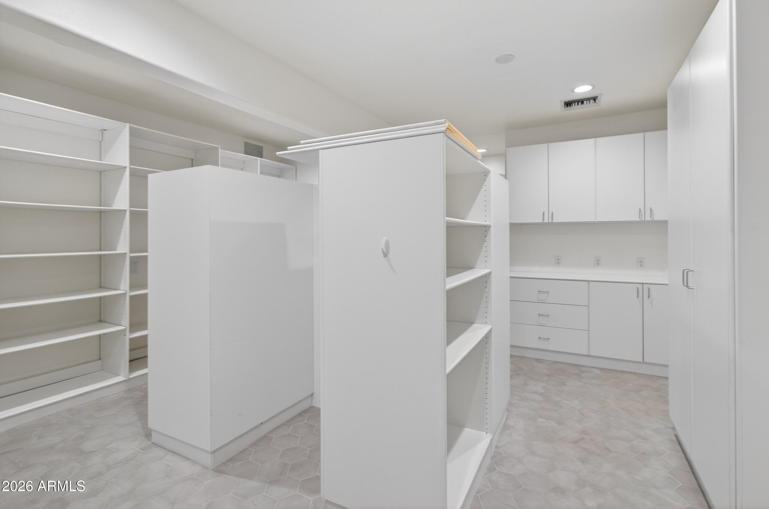 2677 East Queen Creek Road Gilbert, AZ 85297 - Photo 36 of 128 a view of walk in closet