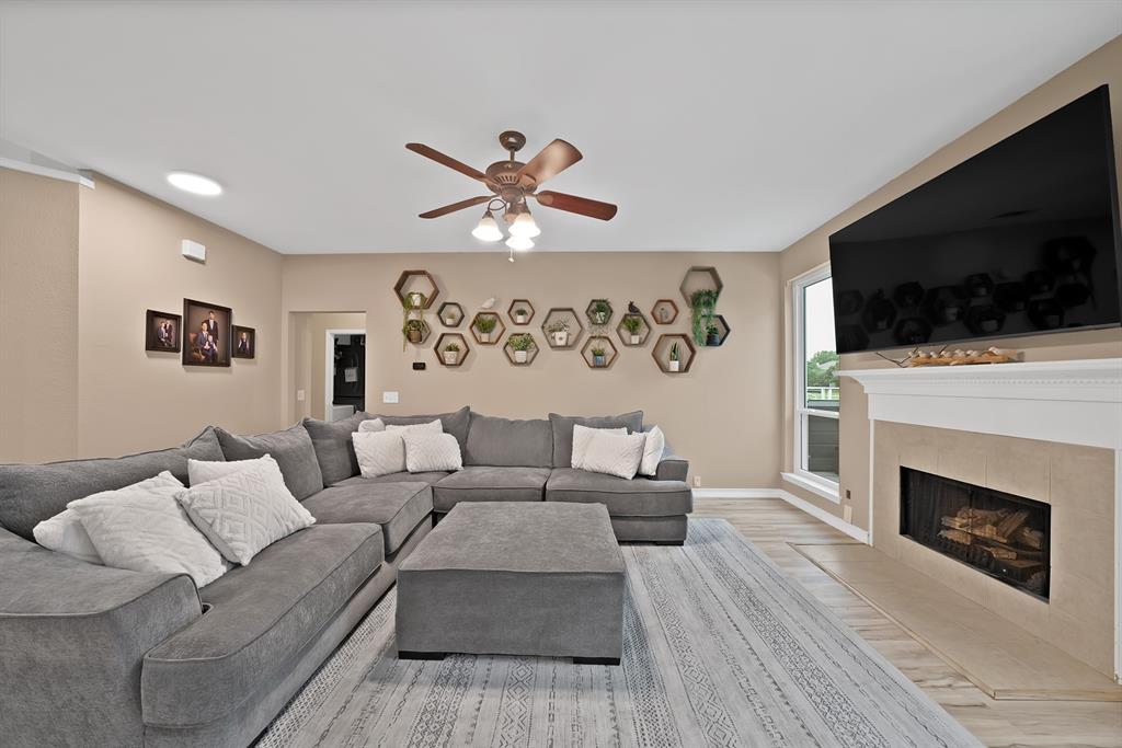 2609 Loon Lake Road Denton, TX 76210 - Photo 13 of 37