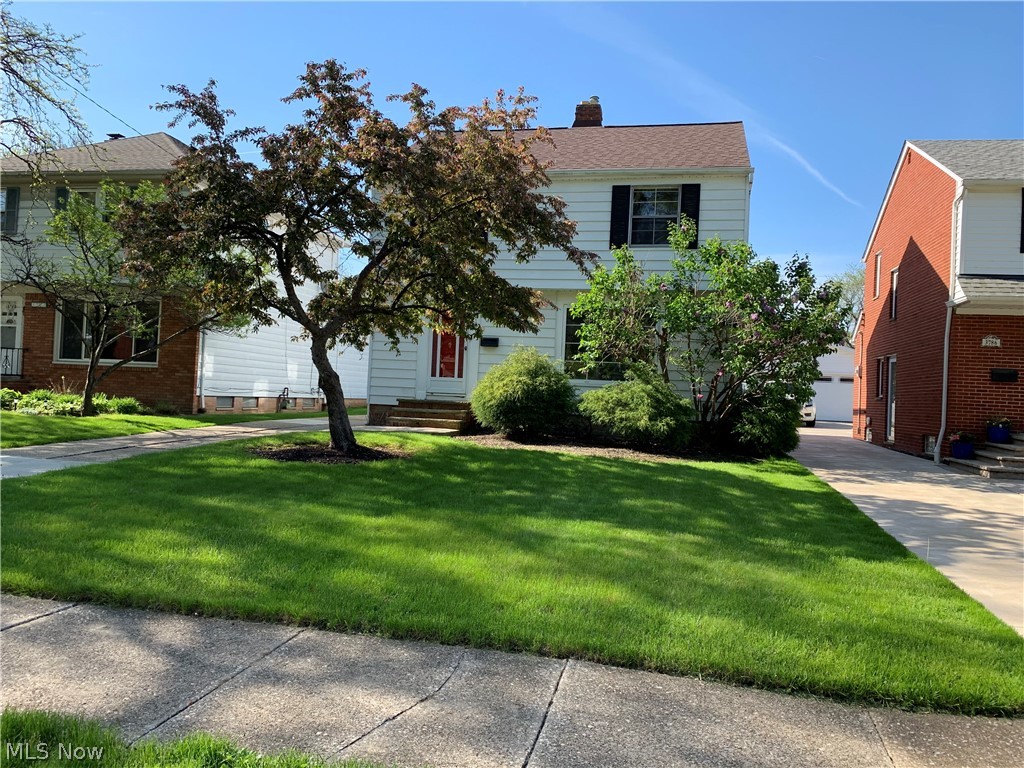 3790 Fairoaks Road South Euclid, OH 44121 - Photo 2 of 23