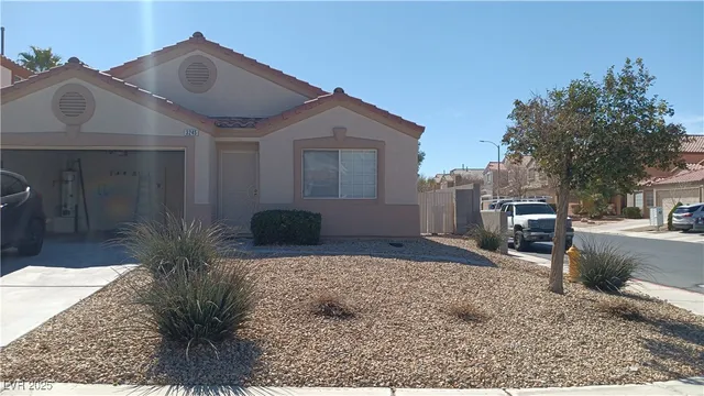 $1,819 | 3245 Peaceful Shadows Court, Henderson, NV 89052