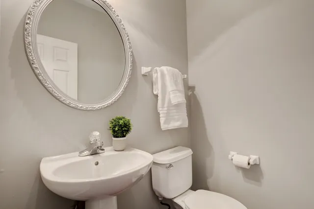 $399,000 | 1948 Lily Lane, Round Lake, IL 60073