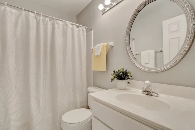 $399,000 | 1948 Lily Lane, Round Lake, IL 60073