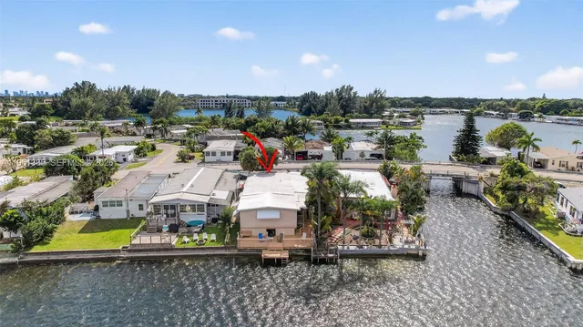 $340,000 | 3033 Lakeshore Drive, Dania Beach, FL 33312