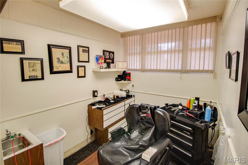 2201 State Street Alton, IL 62002 - Photo 14 of 28