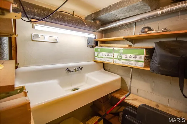 $84,900 | 2201 State Street, Alton, IL 62002