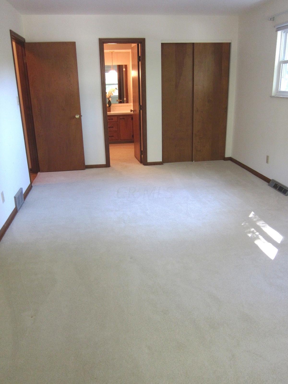 1343 Windham Road Columbus, OH 43220 - Photo 19 of 36 Gallery Image 19
