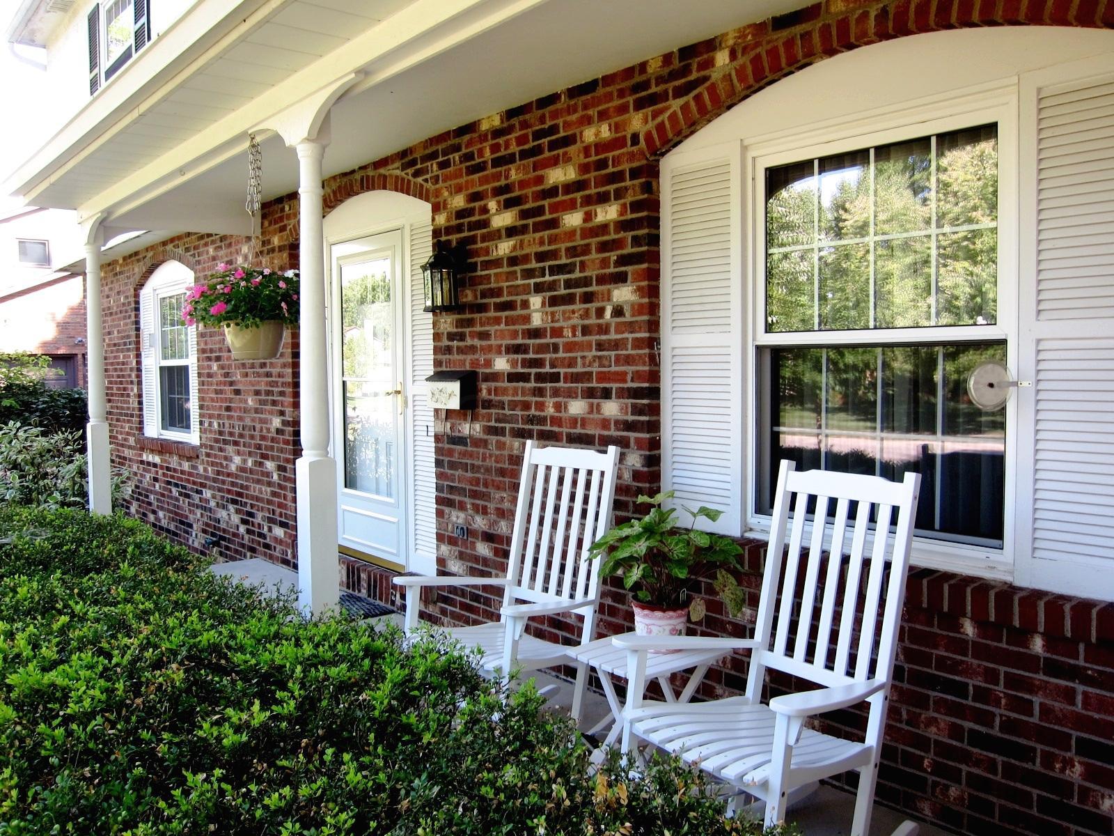 1343 Windham Road Columbus, OH 43220 - Photo 2 of 36 Gallery Image 2