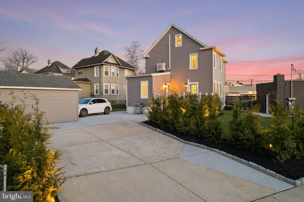 $899,900 | 1 Maple Avenue, Haddon Township, NJ 08108