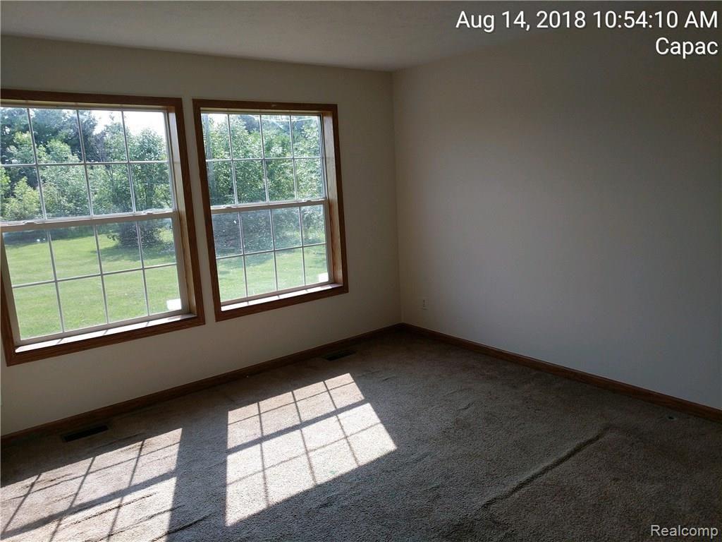 3059 Lynch Road Capac, MI 48014 - Photo 3 of 10 bdrm.jpg
