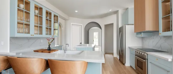 $575,000 | 289 Mickey Mouse Avenue, Horace, ND 58047