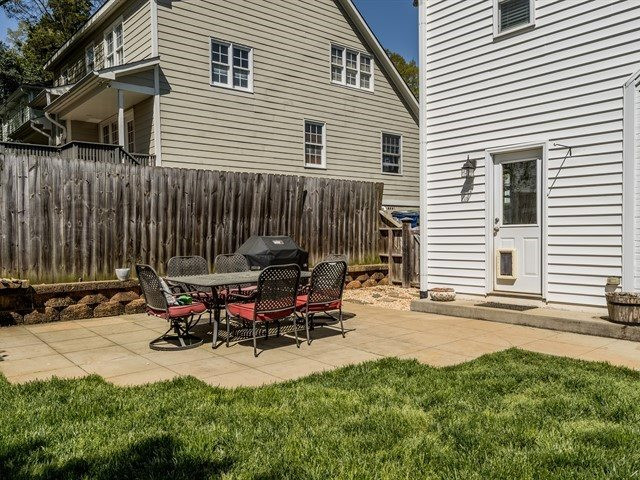 634 New Road Raleigh, NC 27608 - Photo 24 of 30 Patio