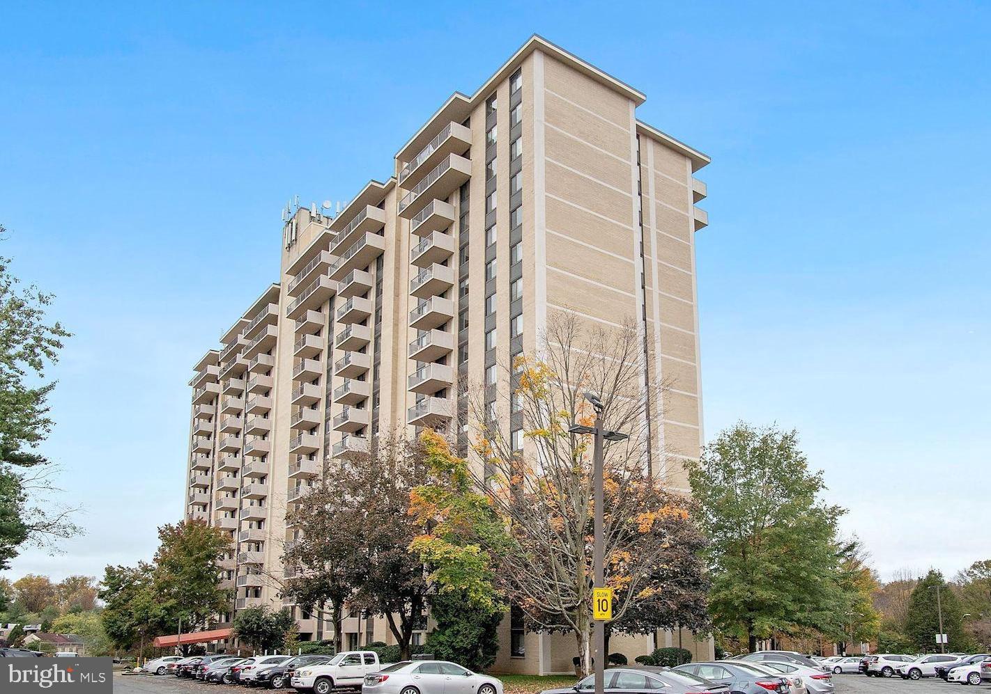 7420 Westlake Terrace, Unit 1011 Bethesda, MD 20817 - Photo 1 of 30