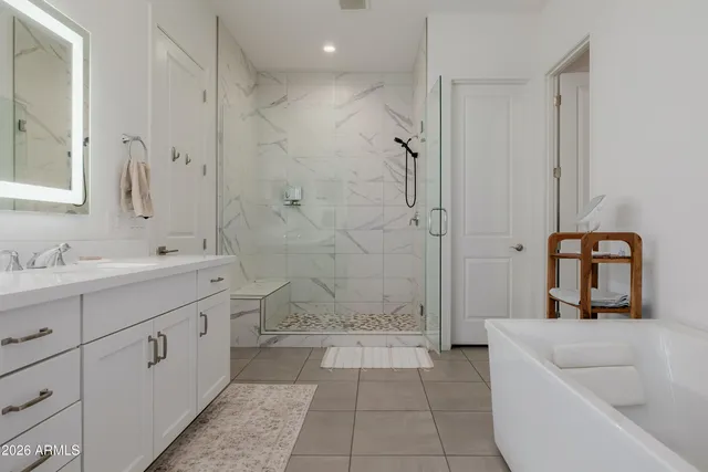 $999,999 | 17210 West Gracemont Street, Surprise, AZ 85388