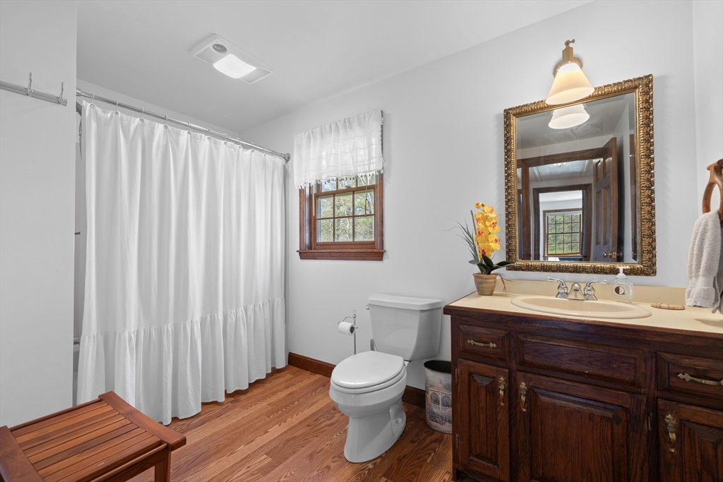 60 Cambridge Road Hampstead, NH 03841 - Photo 20 of 33