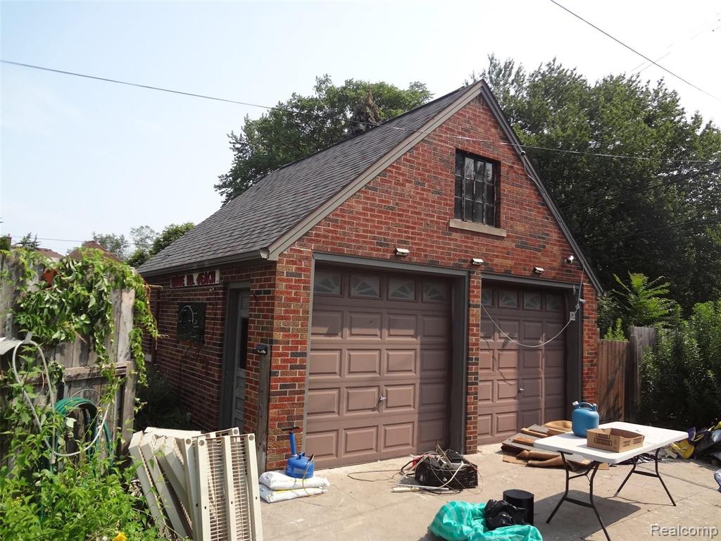 4409 South Wayne Road Wayne, MI 48184 - Photo 4 of 22