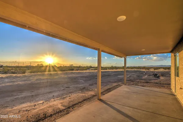 $2,250 | 22955 West White Pine Drive, Wittmann, AZ 85361