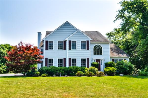 190 Stonebridge Road Wayland, MA 01778 - Photo 1 of 23
