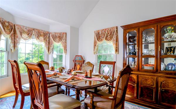 190 Stonebridge Road Wayland, MA 01778 - Photo 16 of 23