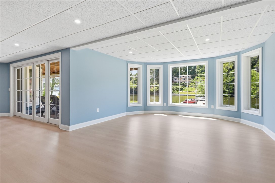 667 Seneca Road Irondequoit, NY 14622 - Photo 32 of 46