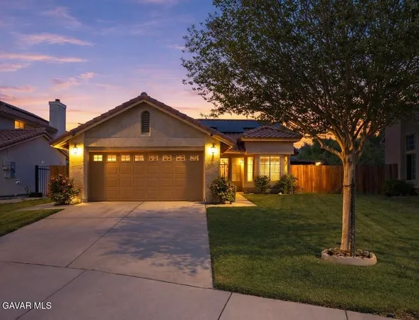 $379,900 | 44244 North Balmuir Avenue, Lancaster, CA 93535