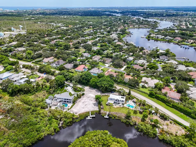 $4,800,000 | 10541 Southeast Le Parc, Jupiter, FL 33469