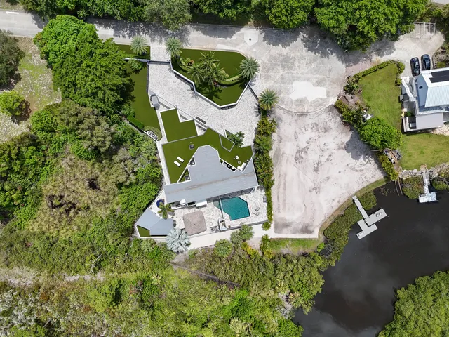 $4,800,000 | 10541 Southeast Le Parc, Jupiter, FL 33469