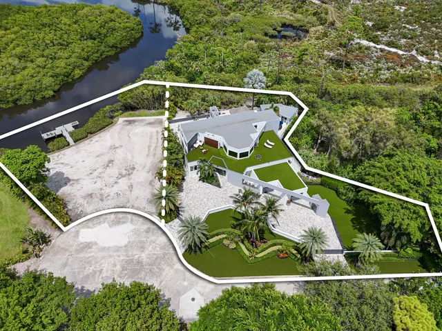 $4,800,000 | 10541 Southeast Le Parc, Jupiter, FL 33469