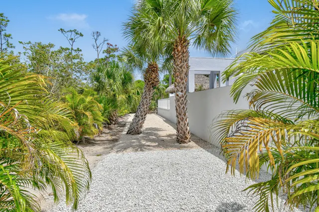 $4,800,000 | 10541 Southeast Le Parc, Jupiter, FL 33469