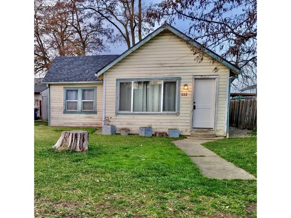 $250,000 | 506 West Clark Street, Medford, OR 97501
