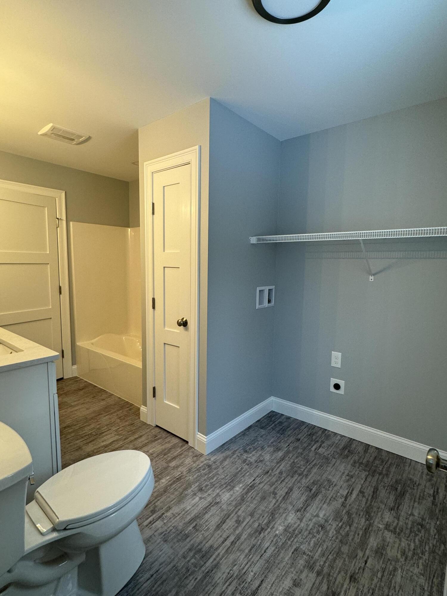 142 Burnham Drive Naples, ME 04055 - Photo 19 of 31 Bathroom