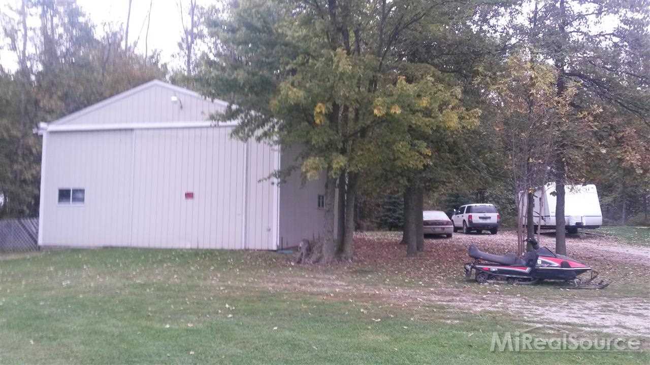 3500 Martin Capac, MI 48014 - Photo 11 of 11 31170003-13.JPG
