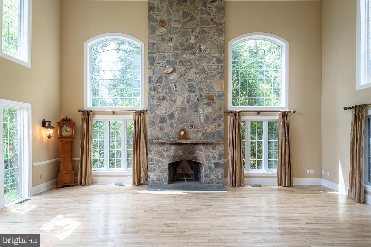18426 Blue Ridge Mountain Road Bluemont, VA 20135 - Photo 11 of 59