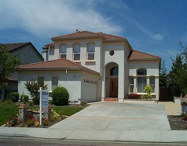 316 Ginger Court San Ramon, CA 94582 - Photo 1 of 1 a front view of a house with garden