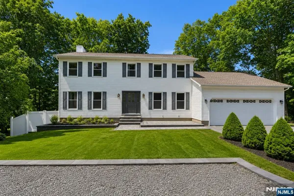 $699,900 | 10 Tice Road, West Milford, NJ 07421