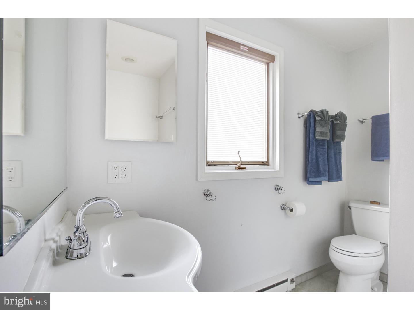 137 Grandview Road Springfield, PA 19064 - Photo 13 of 23 Master Bathroom