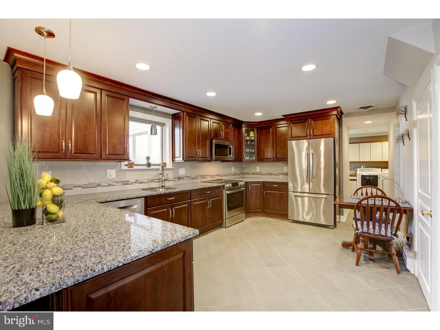 137 Grandview Road Springfield, PA 19064 - Photo 6 of 23 Kitchen