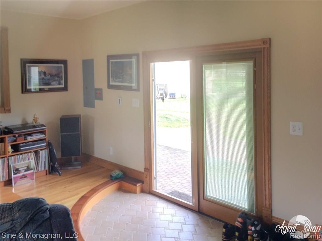 10479 Carroll Road Columbus, MI 48063 - Photo 19 of 52 Doorwall to patio