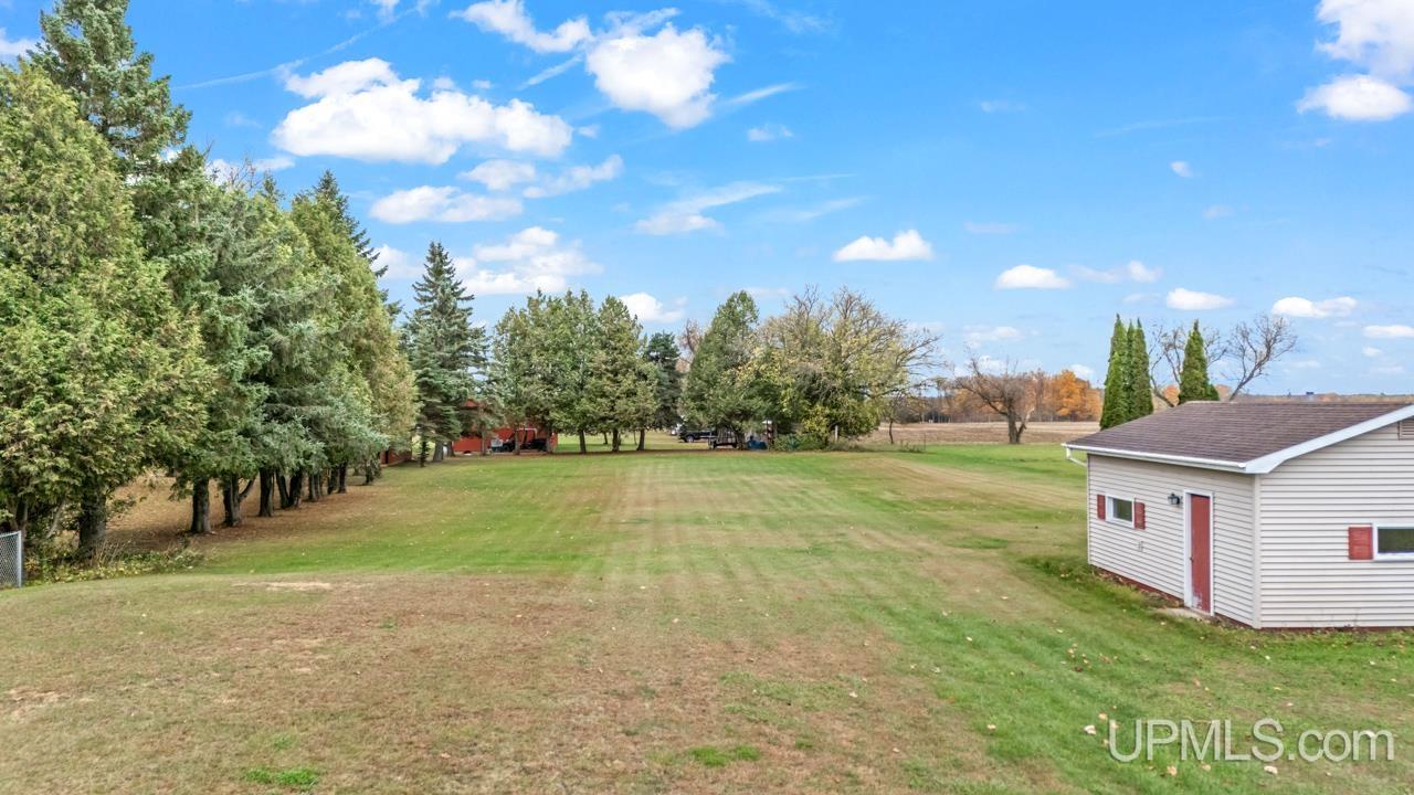 3949 20th Road Gladstone, MI 49837 - Photo 31 of 31