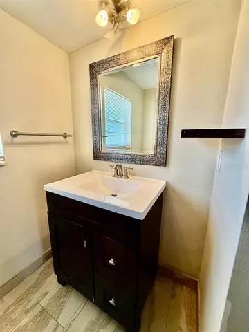 $2,450 | 1468 South Evergreen Avenue, Clearwater, FL 33756