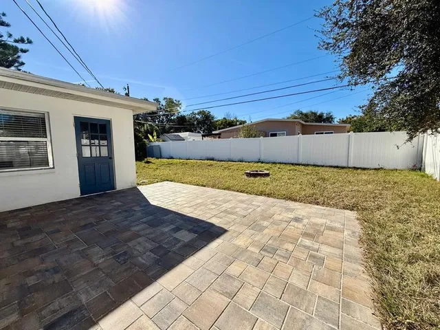 $2,450 | 1468 South Evergreen Avenue, Clearwater, FL 33756