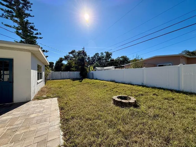 $2,450 | 1468 South Evergreen Avenue, Clearwater, FL 33756