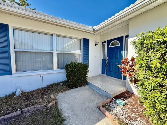 $2,450 | 1468 South Evergreen Avenue, Clearwater, FL 33756