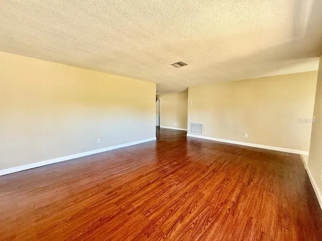 $2,450 | 1468 South Evergreen Avenue, Clearwater, FL 33756