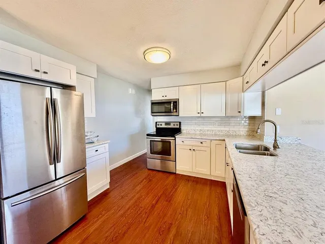 $2,450 | 1468 South Evergreen Avenue, Clearwater, FL 33756