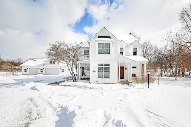 $585,000 | 1911 South 500 East, Columbia City, IN 46725