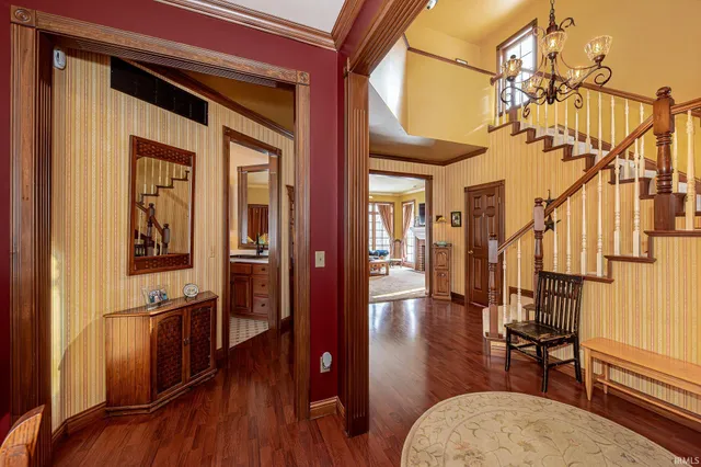 $585,000 | 1911 South 500 East, Columbia City, IN 46725