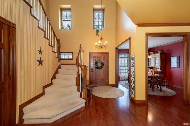 $585,000 | 1911 South 500 East, Columbia City, IN 46725